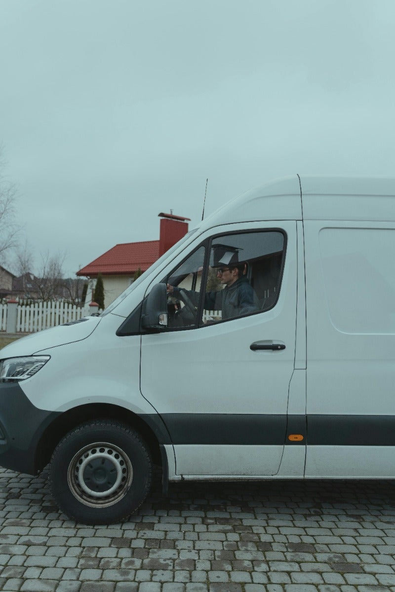 Service Distributor